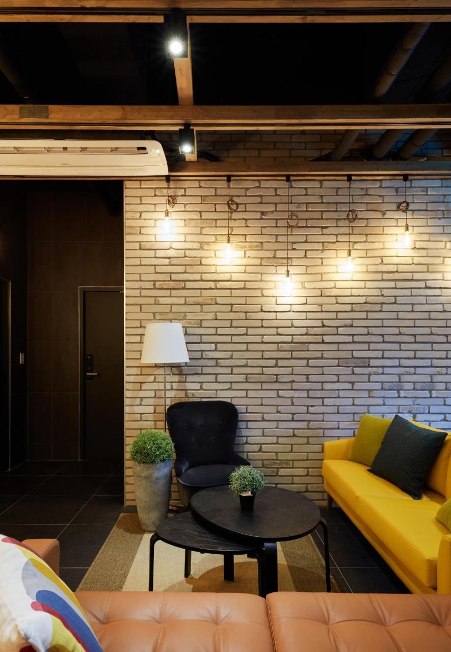 Hostel Cleo Seoul Hongdae Εξωτερικό φωτογραφία