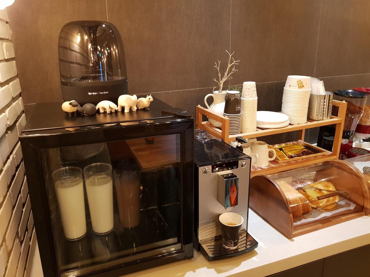Hostel Cleo Seoul Hongdae Εξωτερικό φωτογραφία