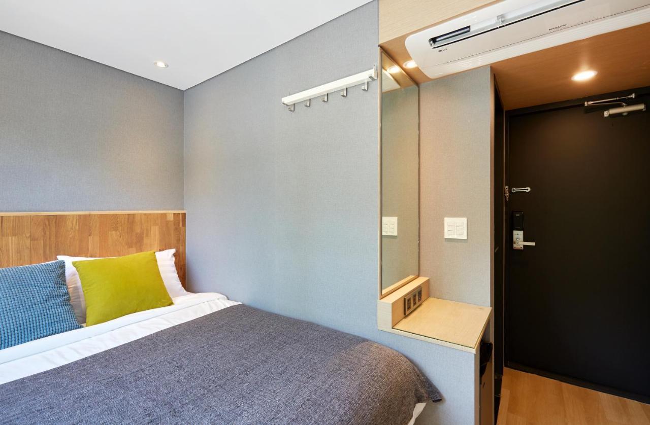 Hostel Cleo Seoul Hongdae Εξωτερικό φωτογραφία